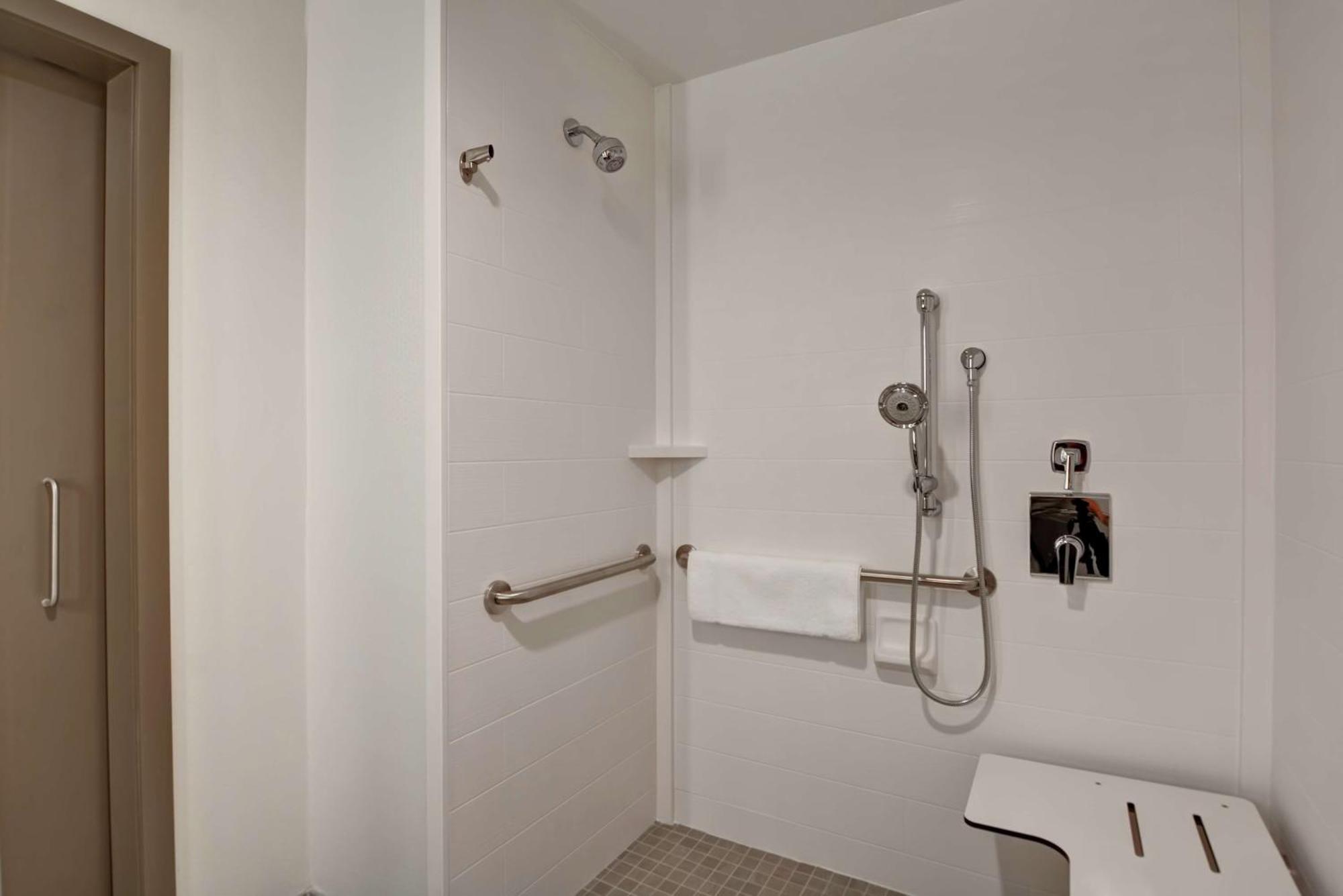 Hilton Garden Inn בילוקסי מראה חיצוני תמונה