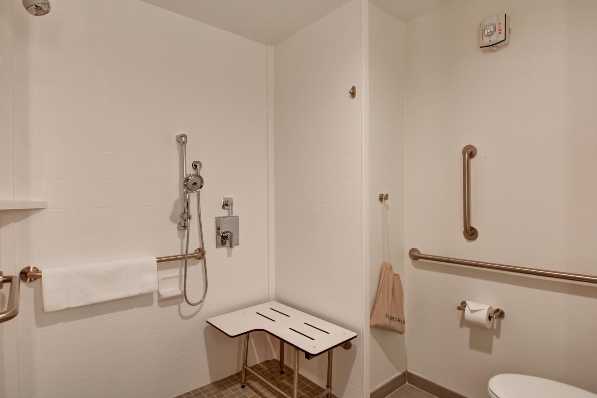 Hilton Garden Inn בילוקסי מראה חיצוני תמונה